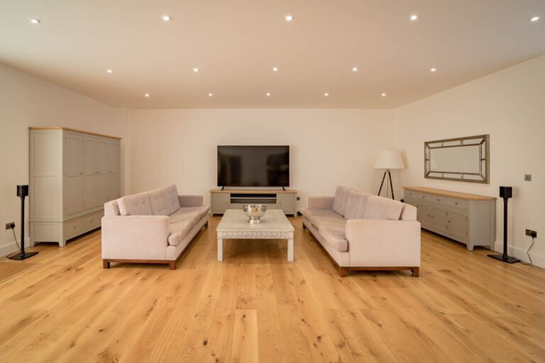 Maple Barn living room, luxury accommodation in Kent.